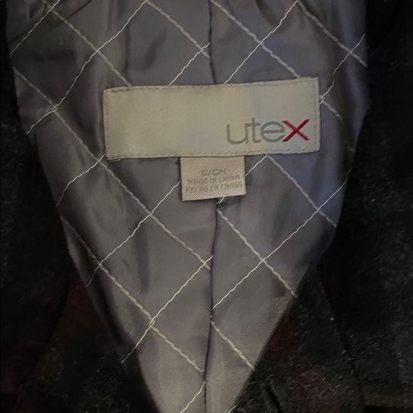 Utex Men's Dark Plaid Shirt Jacket - Picture 2 of 3